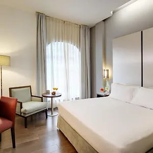 מלון Sercotel Coliseo