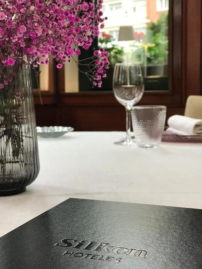 בילבאו Hotel Silken Indautxu ספרד